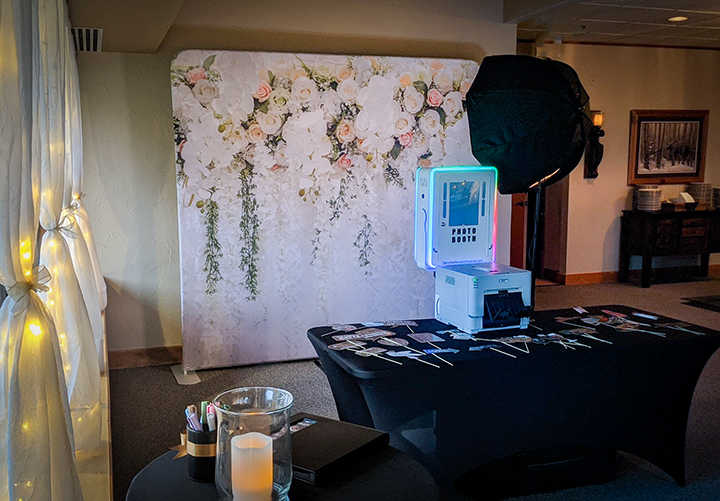 Leading Advantages of Renting a Photo Booth for Your Upcoming Event, by  DenverPhotoBoothRental